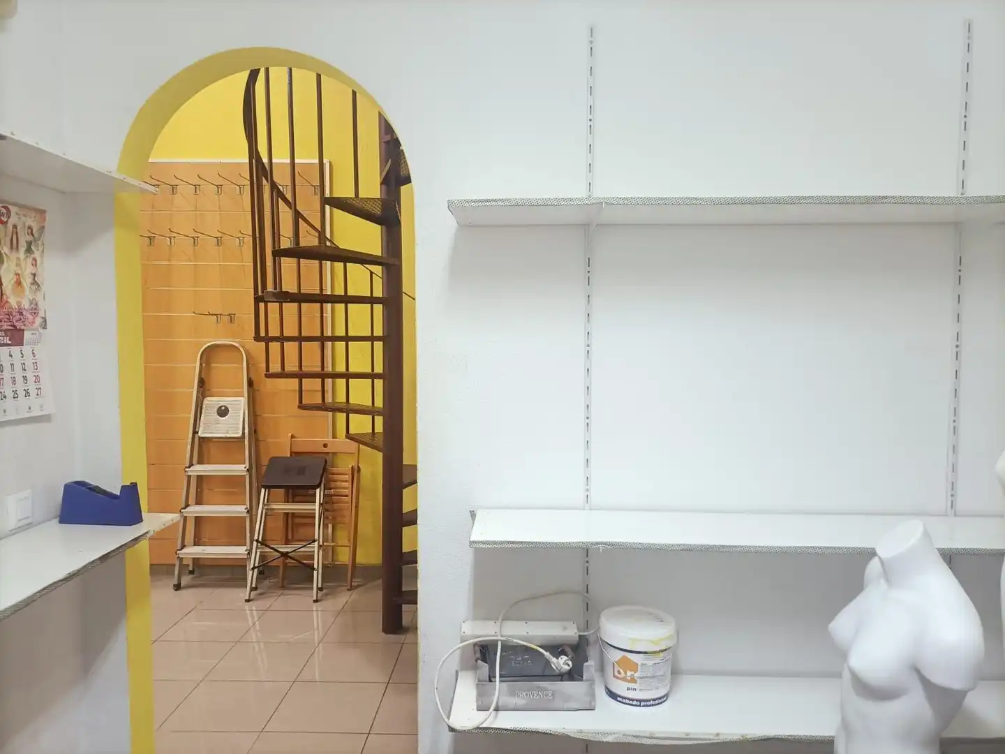 Local comercial en venta en Núcleo urbano, imagen 7