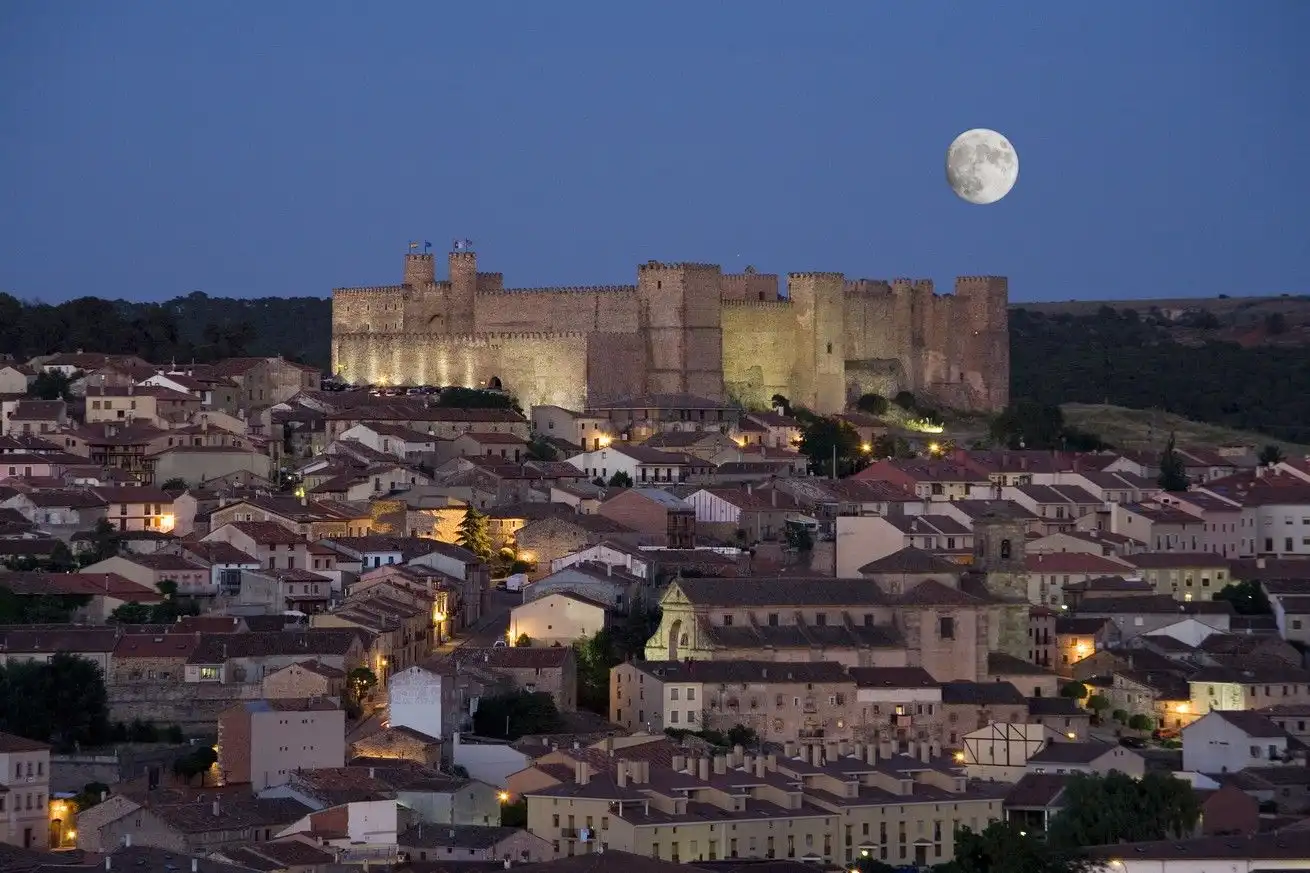 Vista exterior de Residencial en venta en Sigüenza