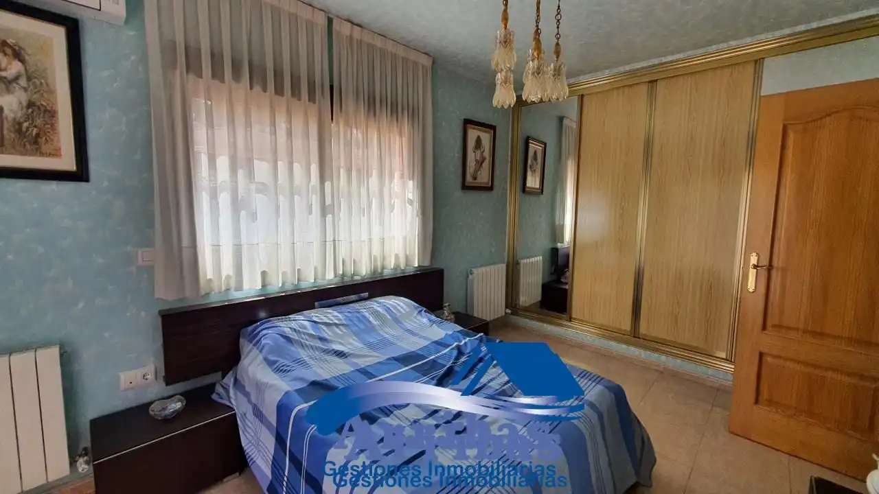 Habitación de Casa o chalet en venta en Almorox con Aire acondicionado, Calefacción y Jardín privado