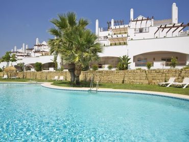 Apartment mit Pool zur Miete in Nueva Andalucía