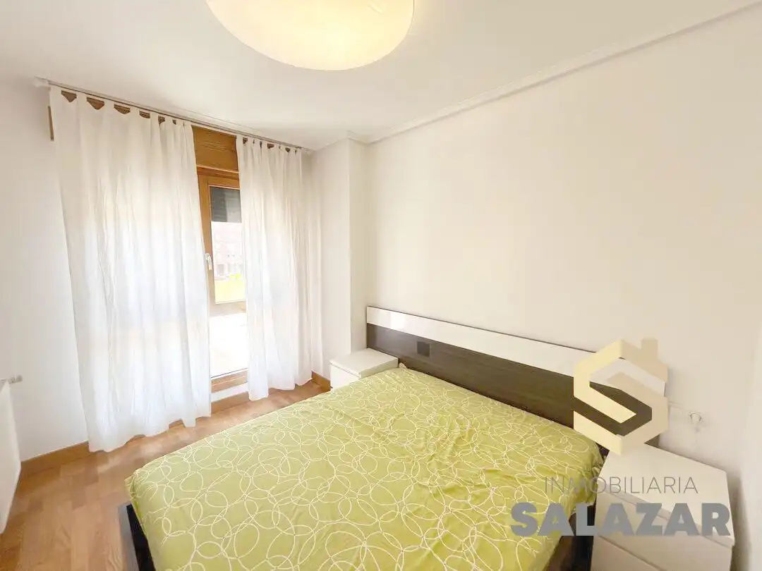Bedroom of Flat for rent in Etxebarri  with Heating