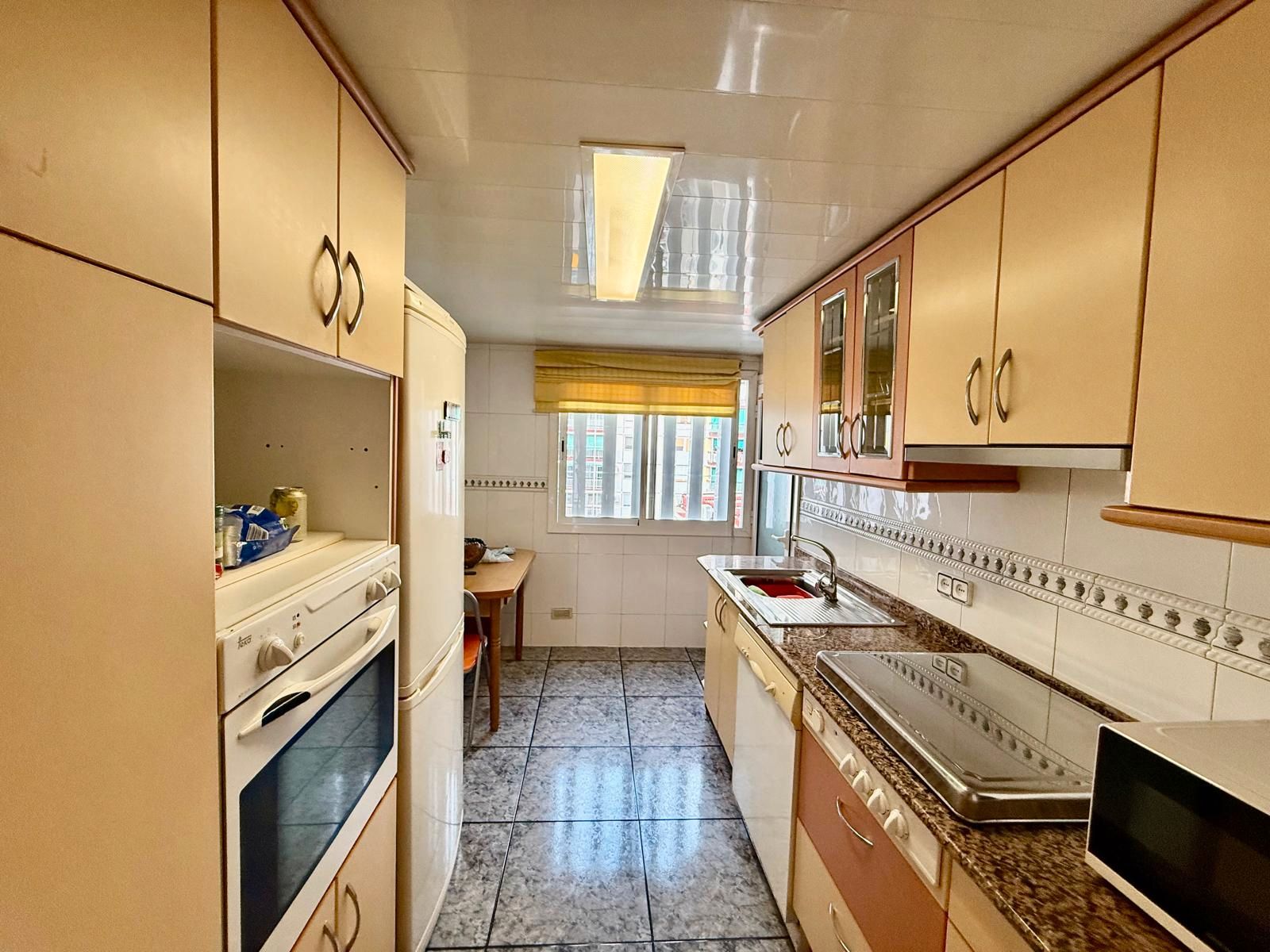 Piso en venta en Avinguda d'Europa, Bellvitge, Bellvitge - El Gornal - Granvia LH