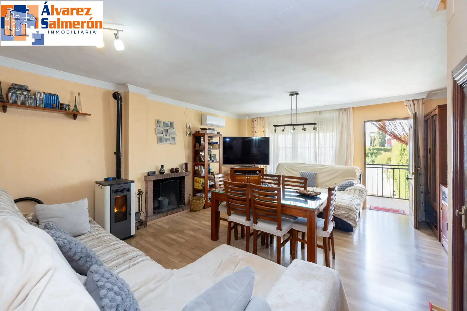 Maison jumelée avec terrasse à vendre à Calle MIMBRES UR.MONTELUZ, imagen 6