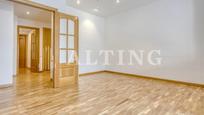 Bedroom of Flat to rent in  Barcelona Capital  with Heating, Terrace and Balcony