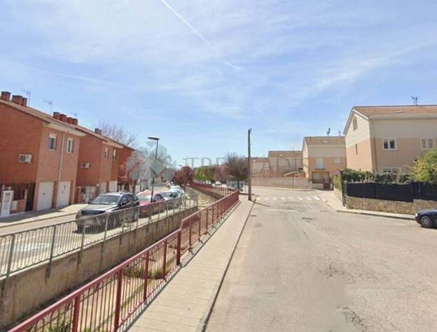 Casa adosada en Venta en CL DONANTES DE SANGRE (A)  CABANILLAS DEL CAMPO (G en Cabanillas del Campo