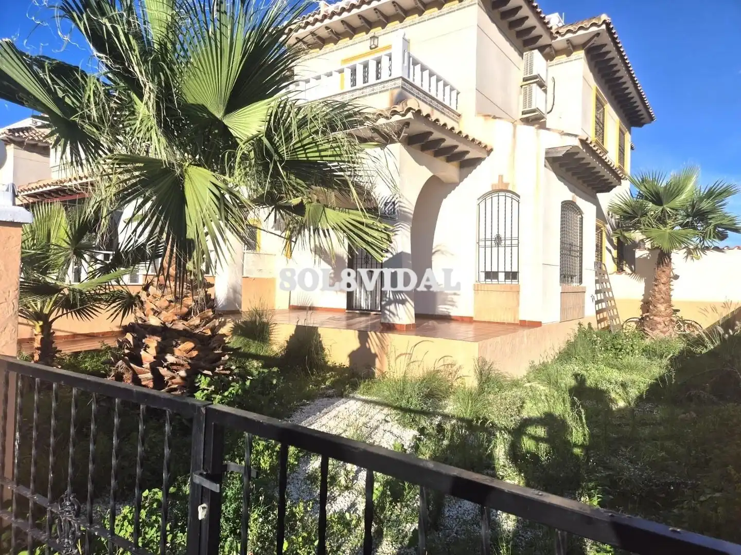 Jardí de Casa o xalet en venda en Orihuela amb Aire condicionat, Calefacció i Terrassa