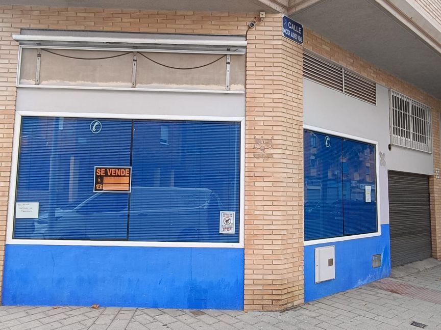 Premises for sale in  Albacete Capital  with Air Conditioner, Heating and Furnished