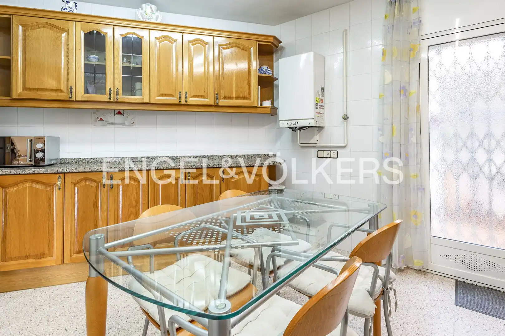 Cocina de Casa o chalet en venta en Badalona con Aire acondicionado, Calefacción y Terraza