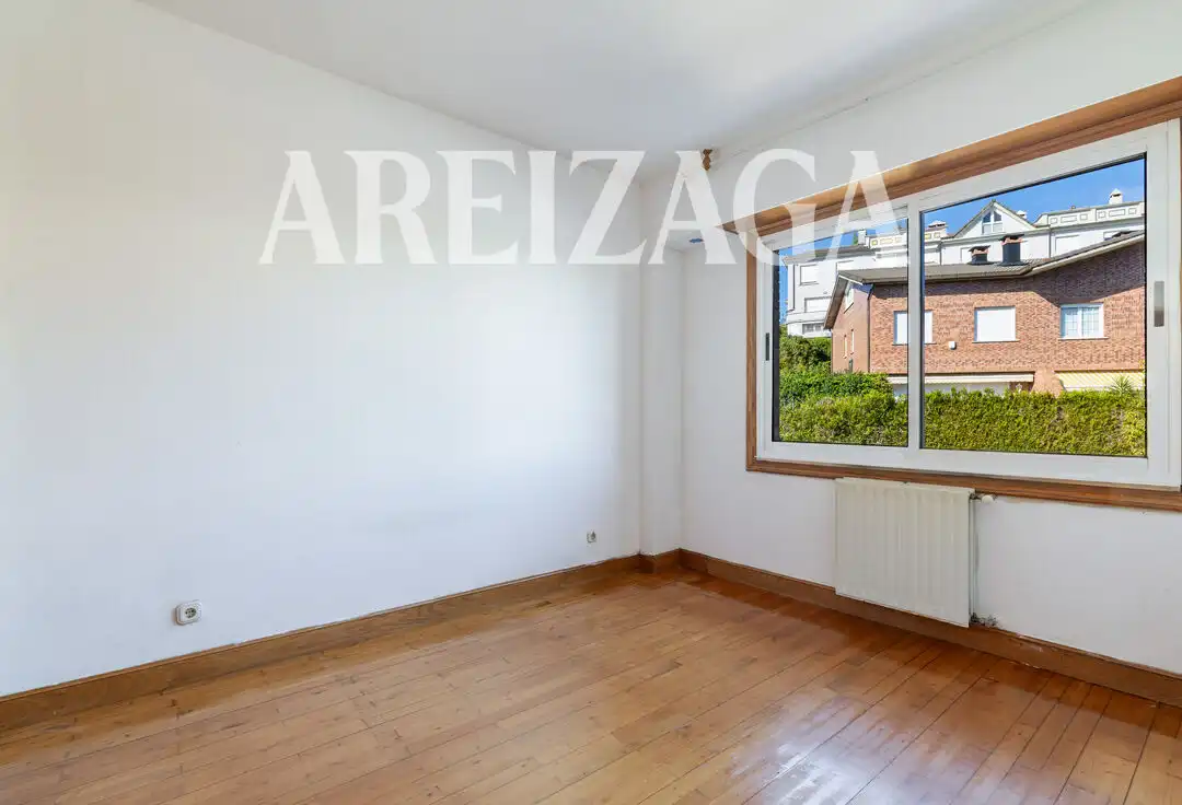 Reihenhaus mit Garten zum Verkauf in Ibaeta, imagen 36