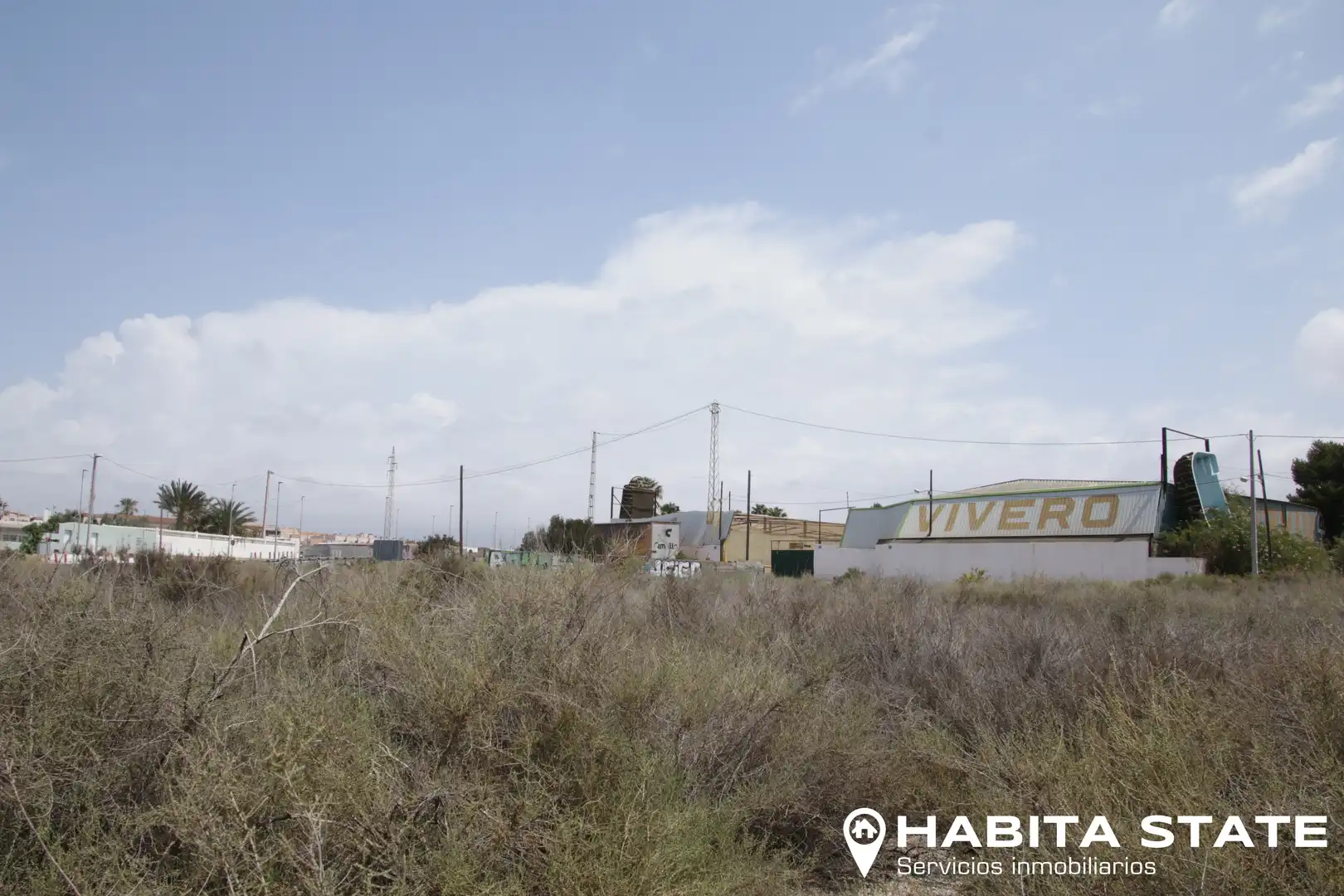 Terreno en venta en Almería