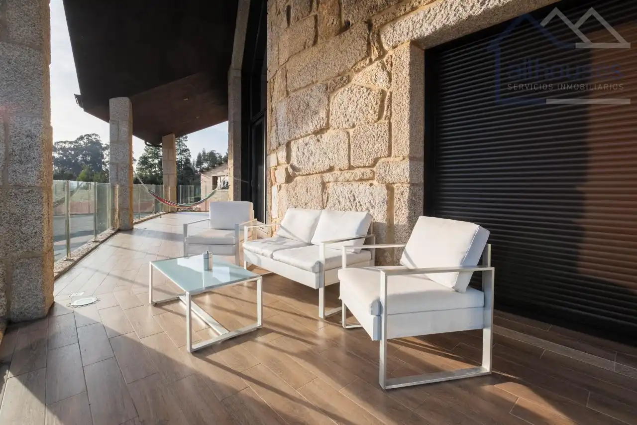 Terraza de Casa o chalet en venta en Tui con Calefacción, Jardín privado y Terraza