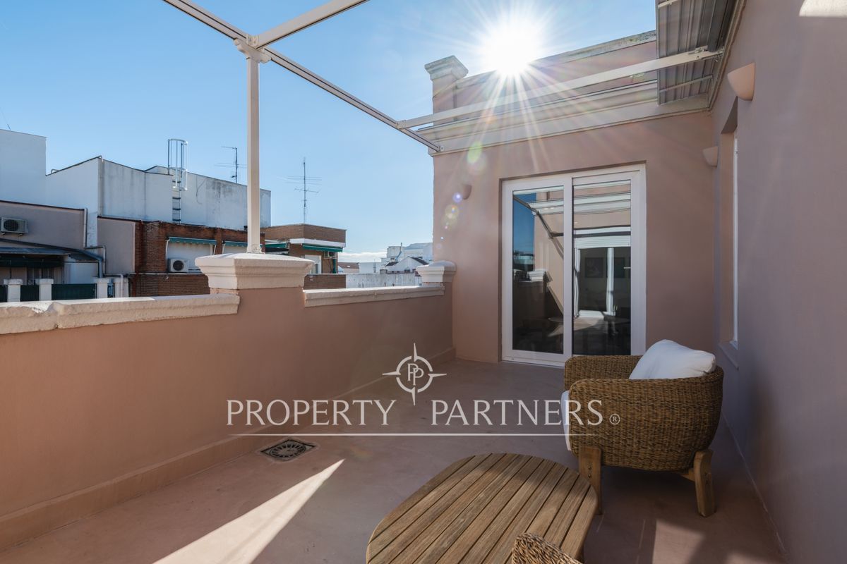 Terrace of Attic for sale in  Madrid Capital  with Air Conditioner, Heating and Terrace