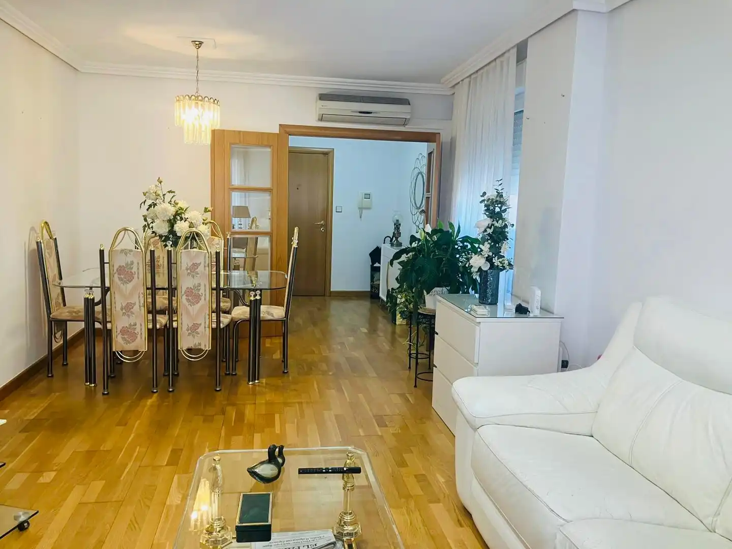 Sala d'estar de Pis en venda en Fraga amb Aire condicionat, Calefacció i Moblat