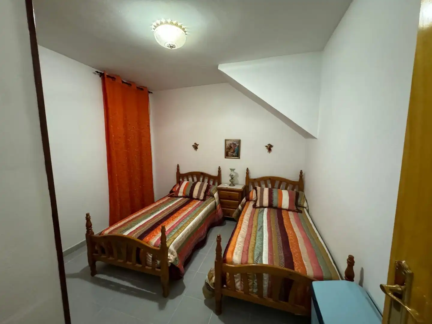 Dormitori de Casa adosada en venda en Villagarcía de la Torre amb Aire condicionat, Terrassa i Traster