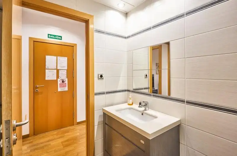 Baño de Casa adosada en venta en Sant Feliu de Llobregat con Terraza