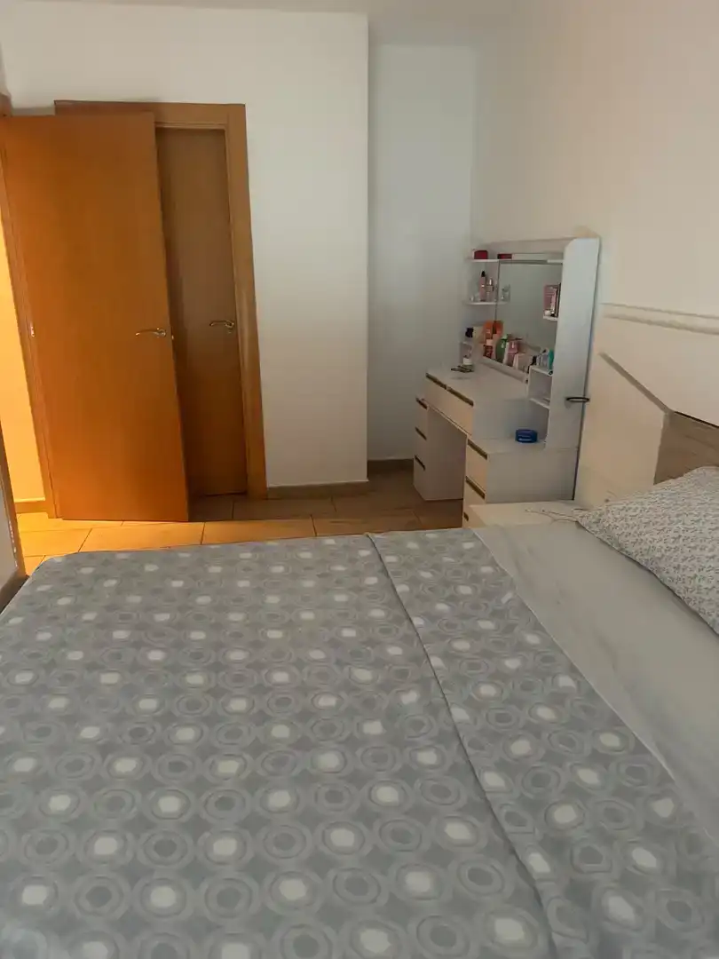 Dormitori de Pis en venda en Alcarràs amb Aire condicionat, Piscina i Balcó