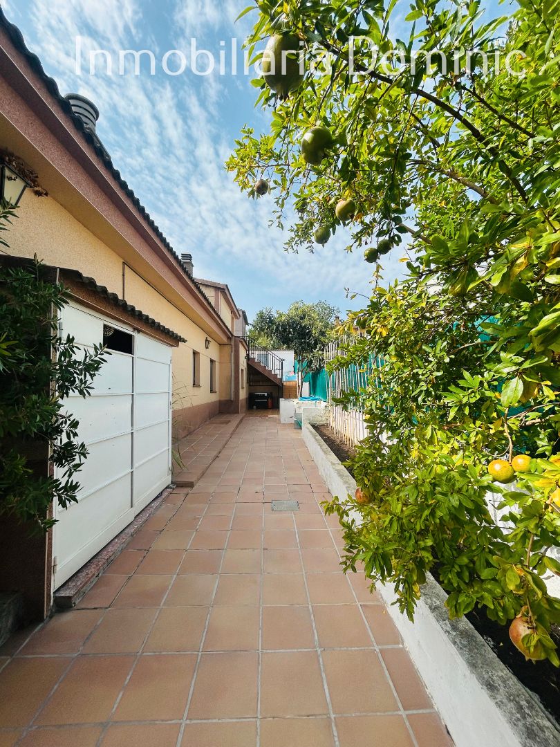 Vista exterior de Casa o chalet en venta en Maçanet de la Selva con Calefacción, Jardín privado y Piscina