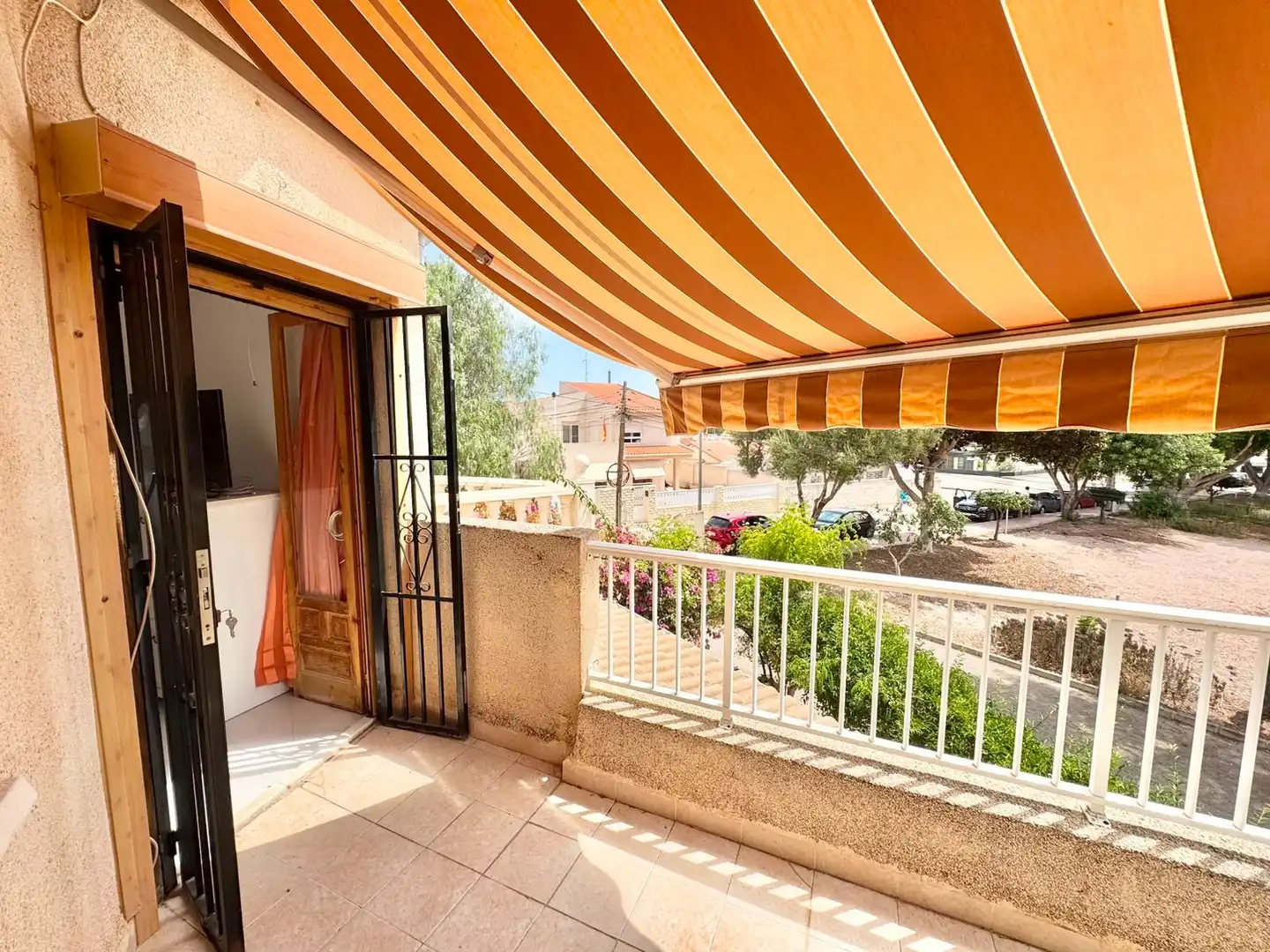 Terrassa de Dúplex de lloguer en Guardamar del Segura amb Aire condicionat, Calefacció i Terrassa