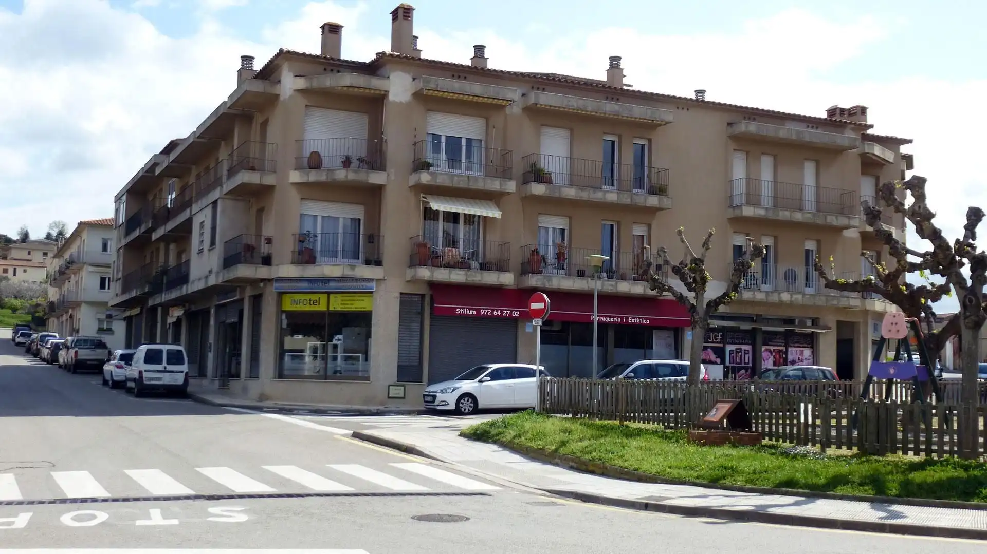 Gewerbefläche zum Verkauf in La Bisbal d'Empordà, imagen 2