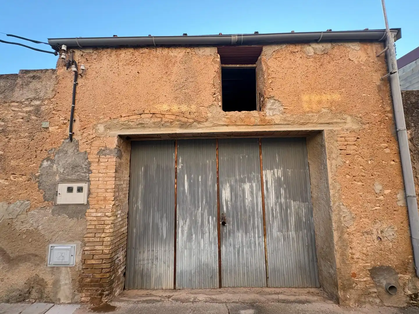 Local comercial en venda a Santa Bàrbara, imagen 2