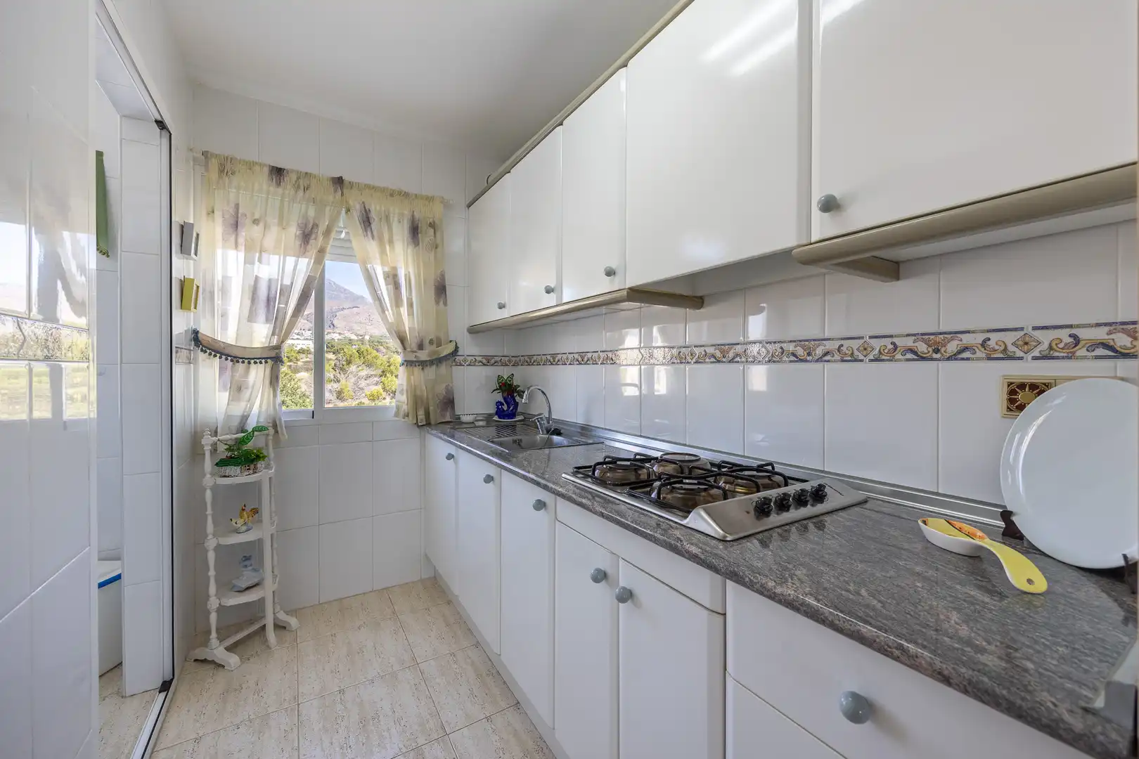 Cocina de Piso en venta en Finestrat con Trastero, Piscina y Amueblado