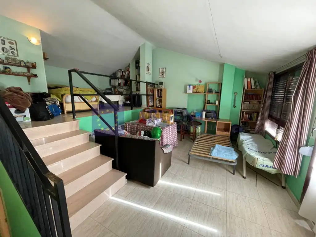 Einfamilien-Reihenhaus zum Verkauf in Calle La Habana, Nuevo Cáceres