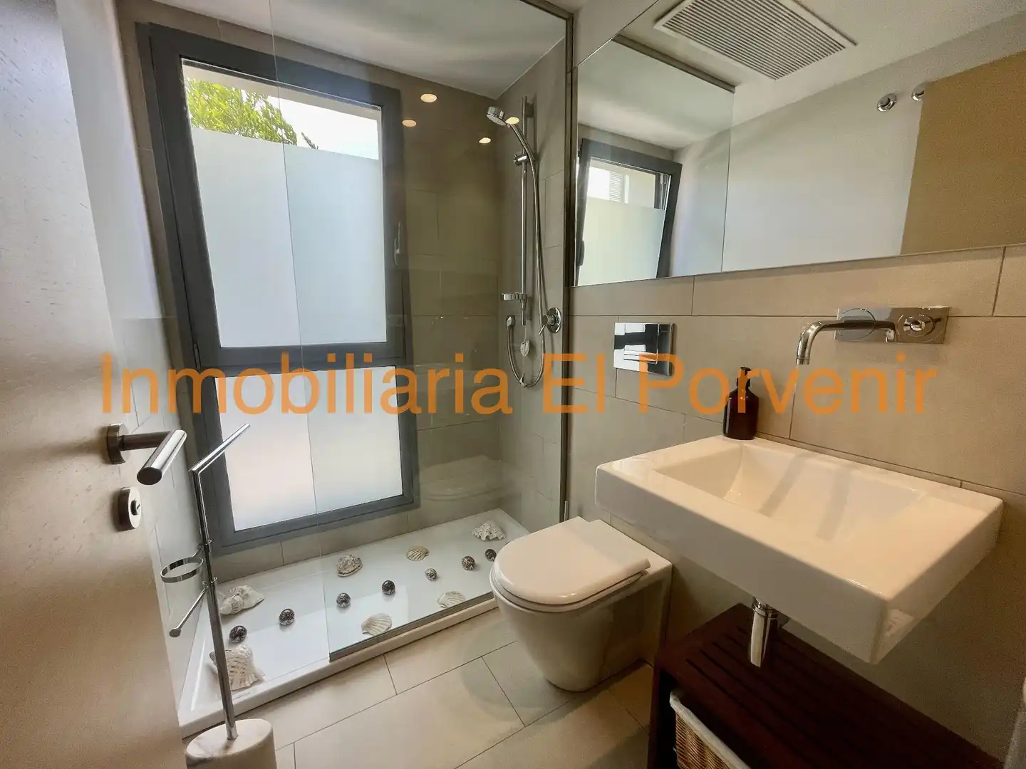 Baño de Casa o chalet en venta en Torrent con Aire acondicionado, Calefacción y Jardín privado