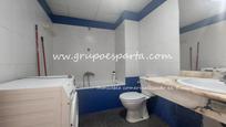 Bathroom of Planta baja for sale in Guillena  with Air Conditioner