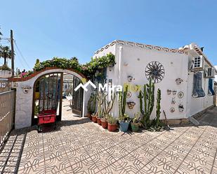 Vista exterior de Casa o xalet en venda en Els Poblets amb Aire condicionat, Calefacció i Jardí privat