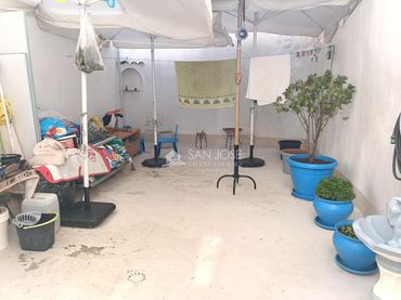 Casa con balcón en venta en Aspe Centro