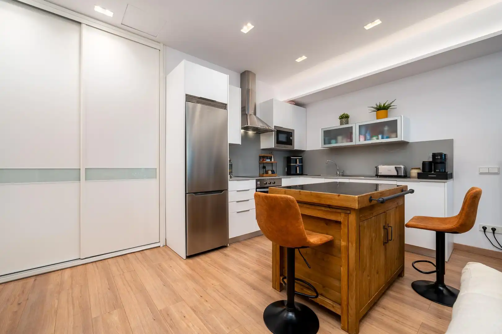 Cocina de Planta baja en venta en  Palma de Mallorca con Aire acondicionado, Calefacción y Jardín privado