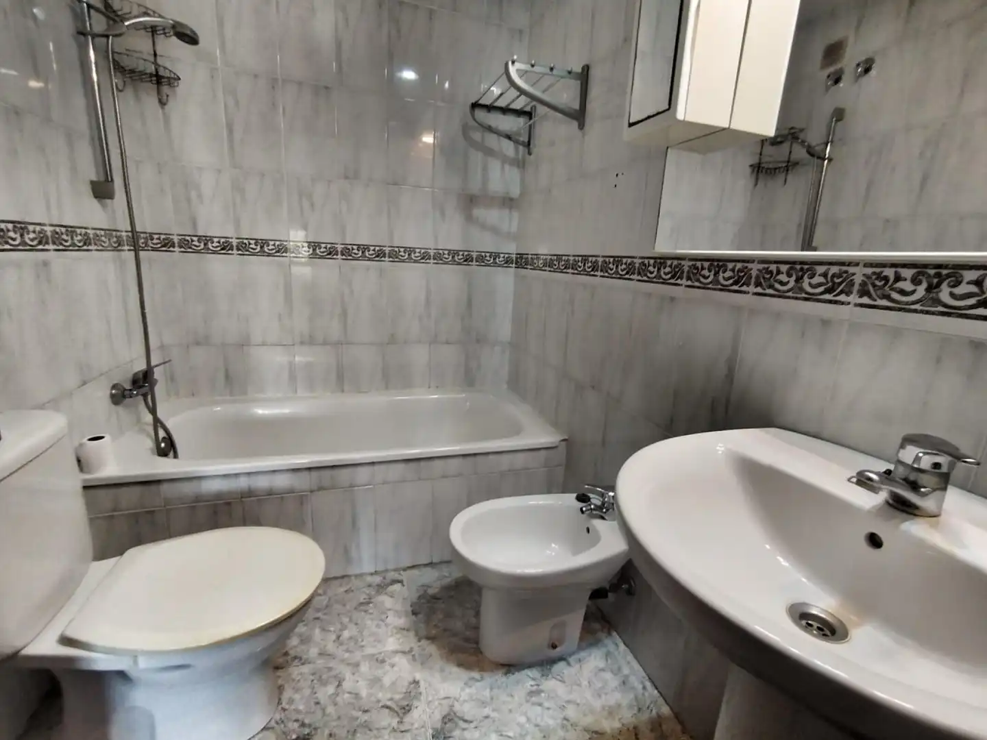 Flat with terrace for sale in de Pere Codina i Mont, imagen 9