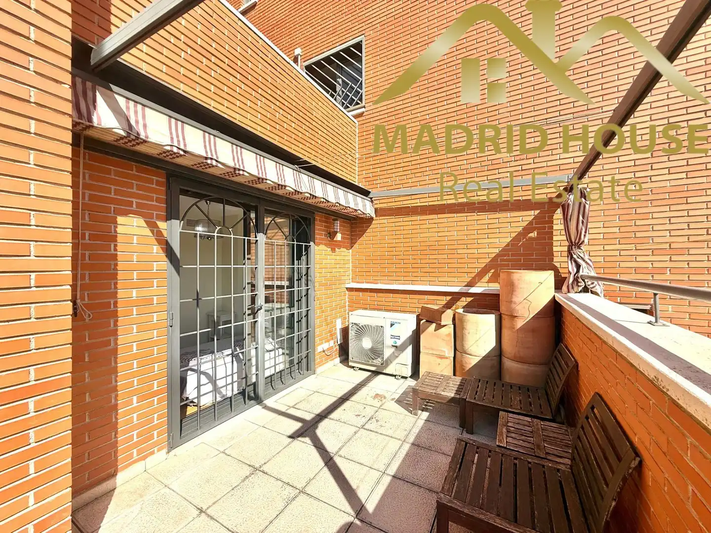 Jardí de Àtic en venda en Madrid amb Aire condicionat, Calefacció i Terrassa
