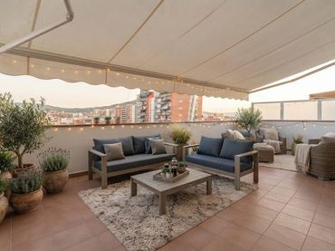 Duplex with balcony for sale in de Lepant
