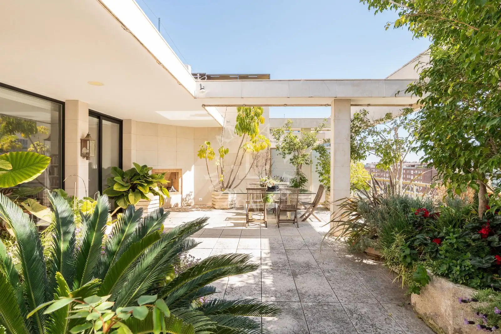 Terrasse von Dachboden zum Verkauf in Barcelona mit Terrasse, Abstellraum und Schwimmbad