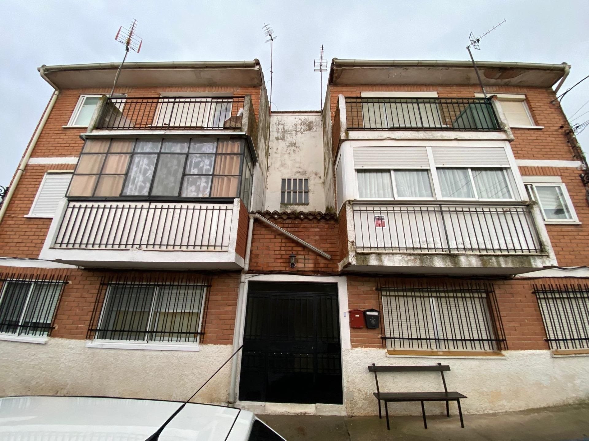 Vista exterior de Planta baixa en venda en Fuentelencina amb Calefacció