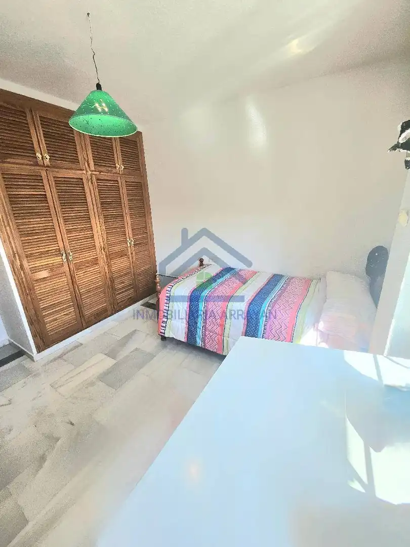 Habitación de Casa o chalet en venta en Ogíjares con Aire acondicionado, Calefacción y Jardín privado