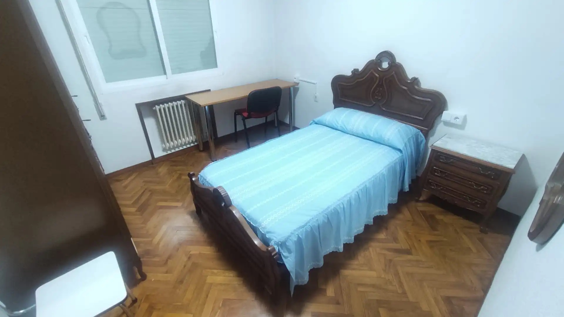 Bedroom of Flat for share in Ourense Capital   with Heating, Terrace and Furnished