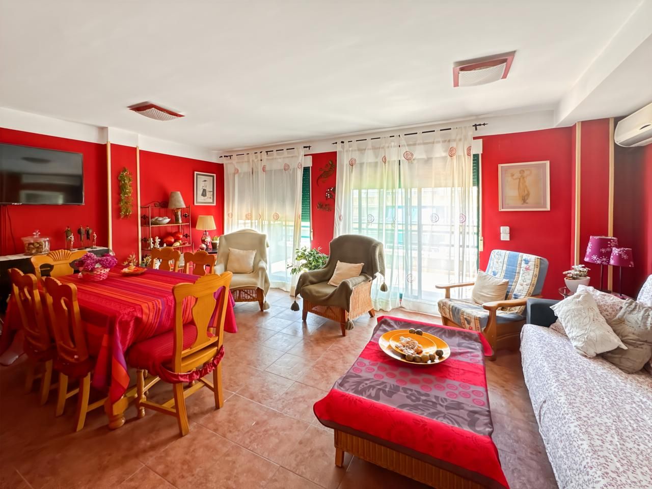 Sala de estar de Piso en venta en Miramar con Aire acondicionado, Terraza y Amueblado