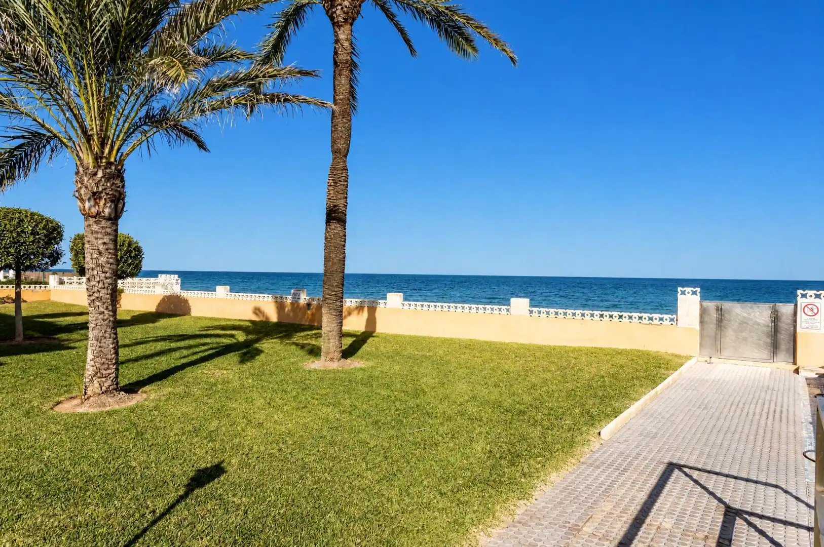 Vista exterior de Apartamento en venta en Dénia con Aire acondicionado, Calefacción y Terraza