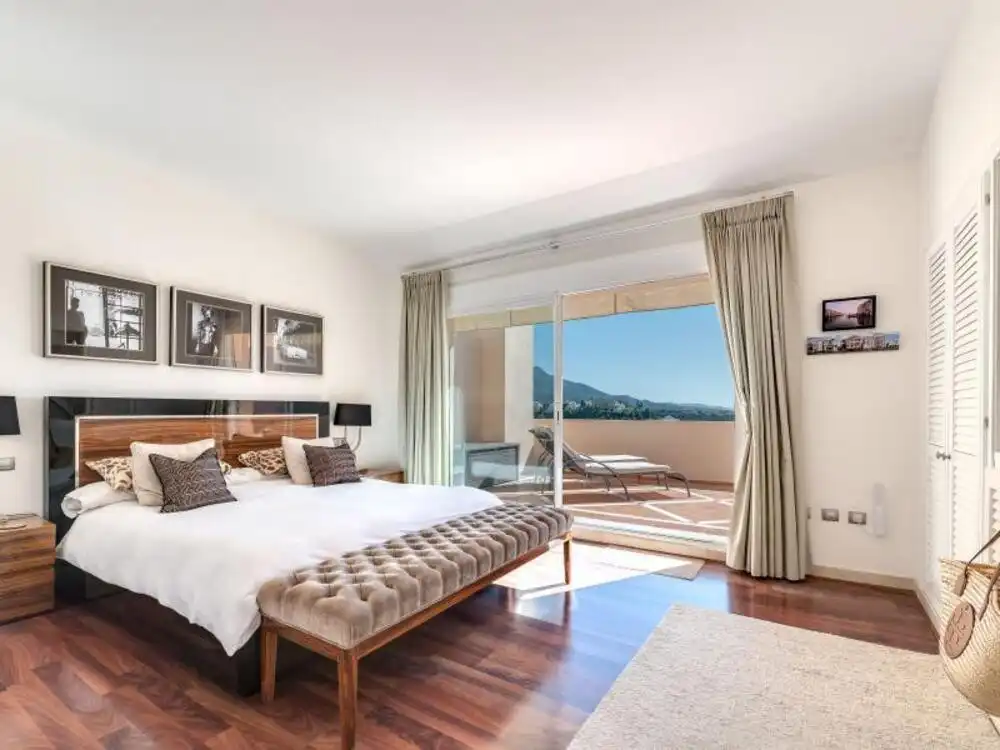 Penthouse mit Pool zur Miete in Nueva Andalucía, imagen 2
