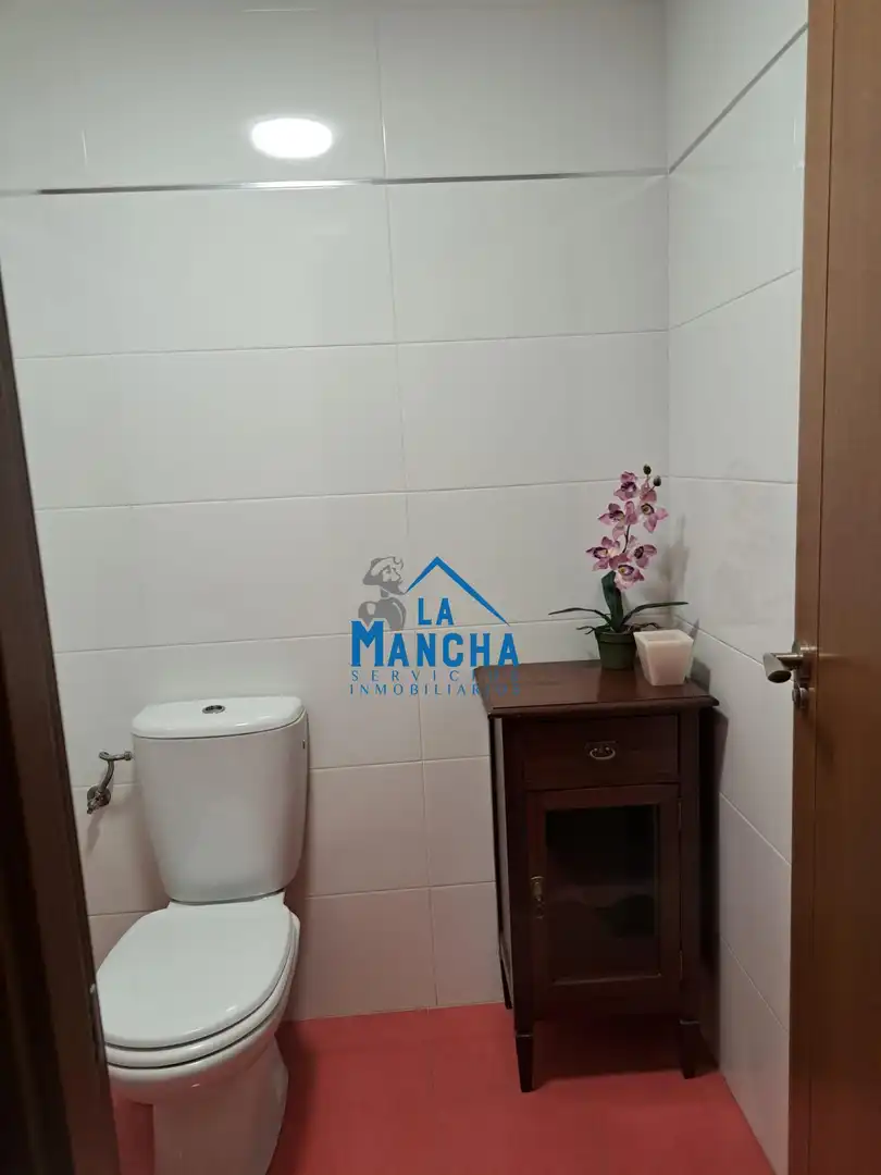 Bany de Pis en venda en Albacete amb Balcó