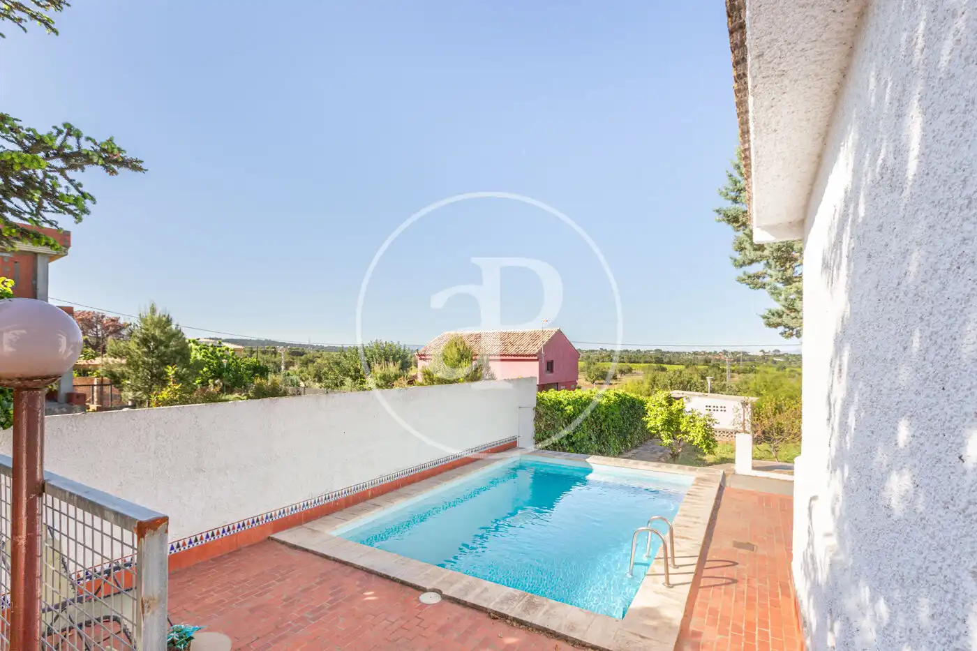 Swimming pool of Houses for sale in Chiva  with Air Conditioner, Heating and Private garden