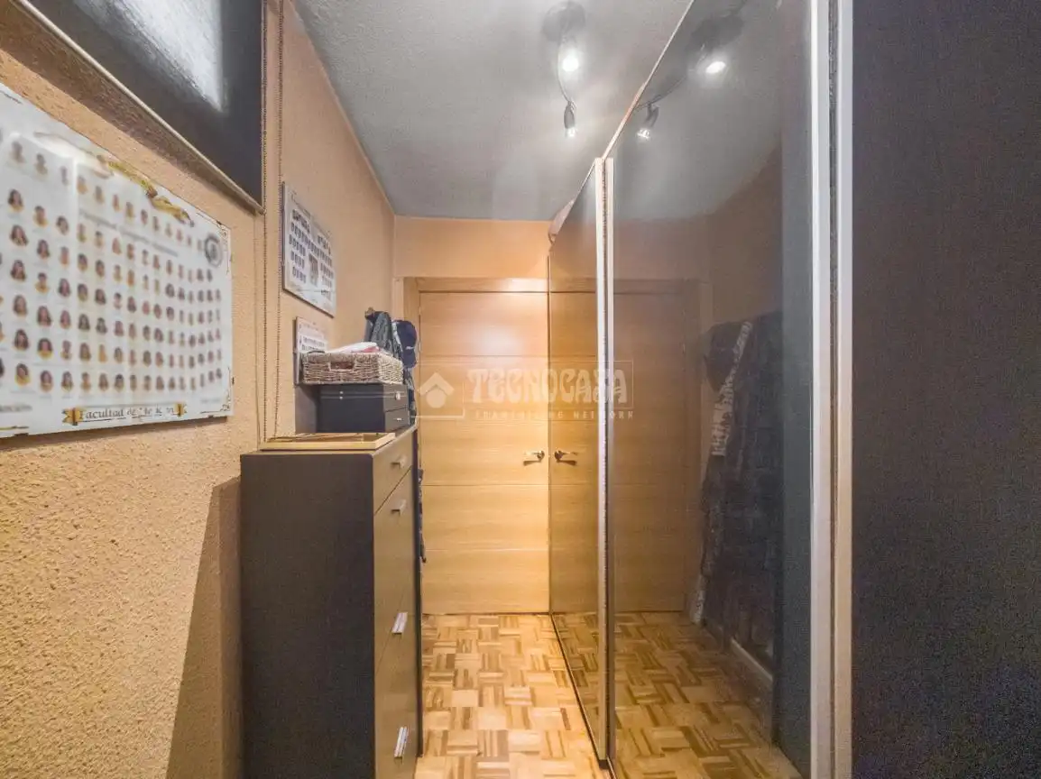 Habitación de Piso en venta en Madrid con Aire acondicionado, Calefacción y Balcón