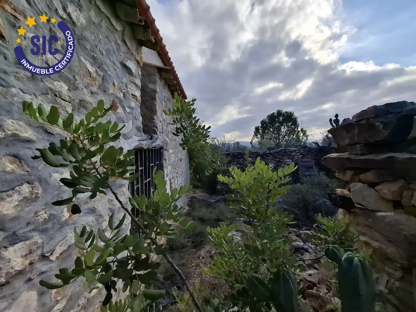 Vista exterior de Casa o xalet en venda en Sierra Engarcerán