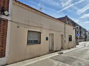 Vista exterior de Casa o xalet en venda en Madrid amb Aire condicionat, Calefacció i Terrassa