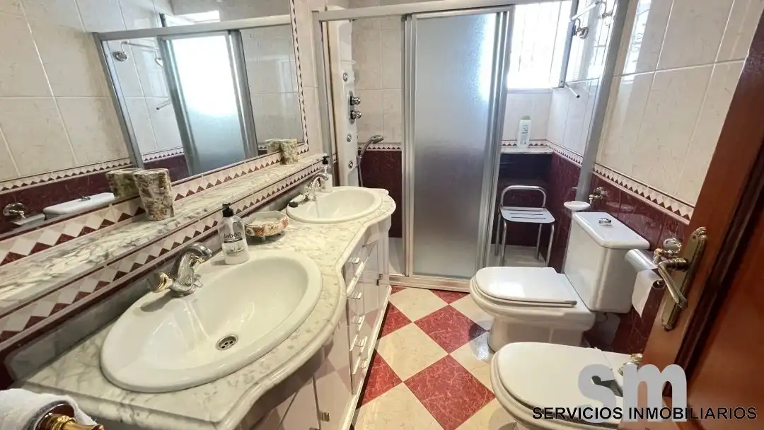 Baño de Casa o chalet en venta en Ubrique con Terraza, Trastero y Amueblado