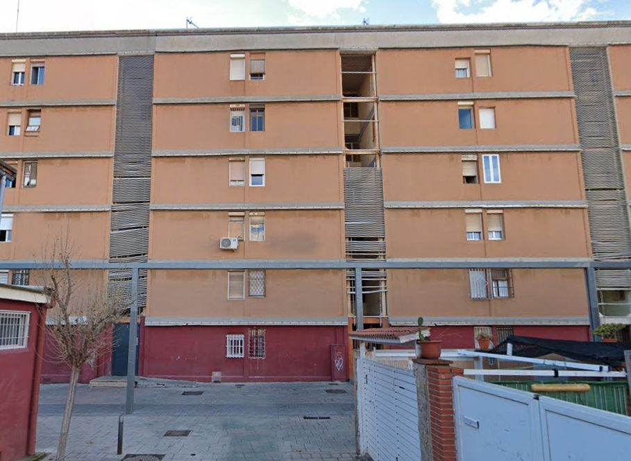 Exterior view of Flat for sale in Sant Adrià de Besòs  with Terrace