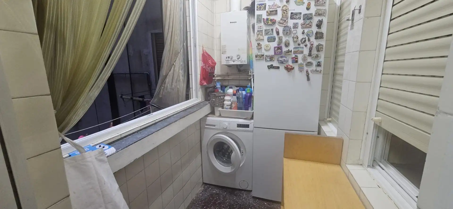 Cuina de Pis en venda en Barcelona amb Aire condicionat i Balcó