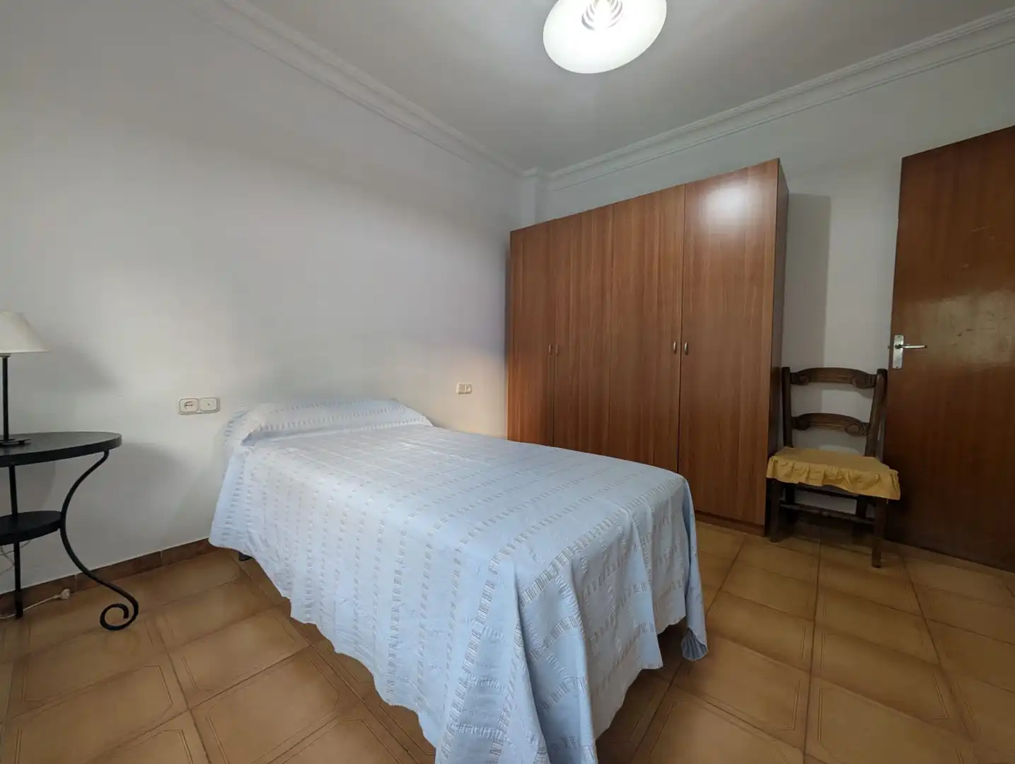 Habitación de Piso en venta en Huelva con Aire acondicionado